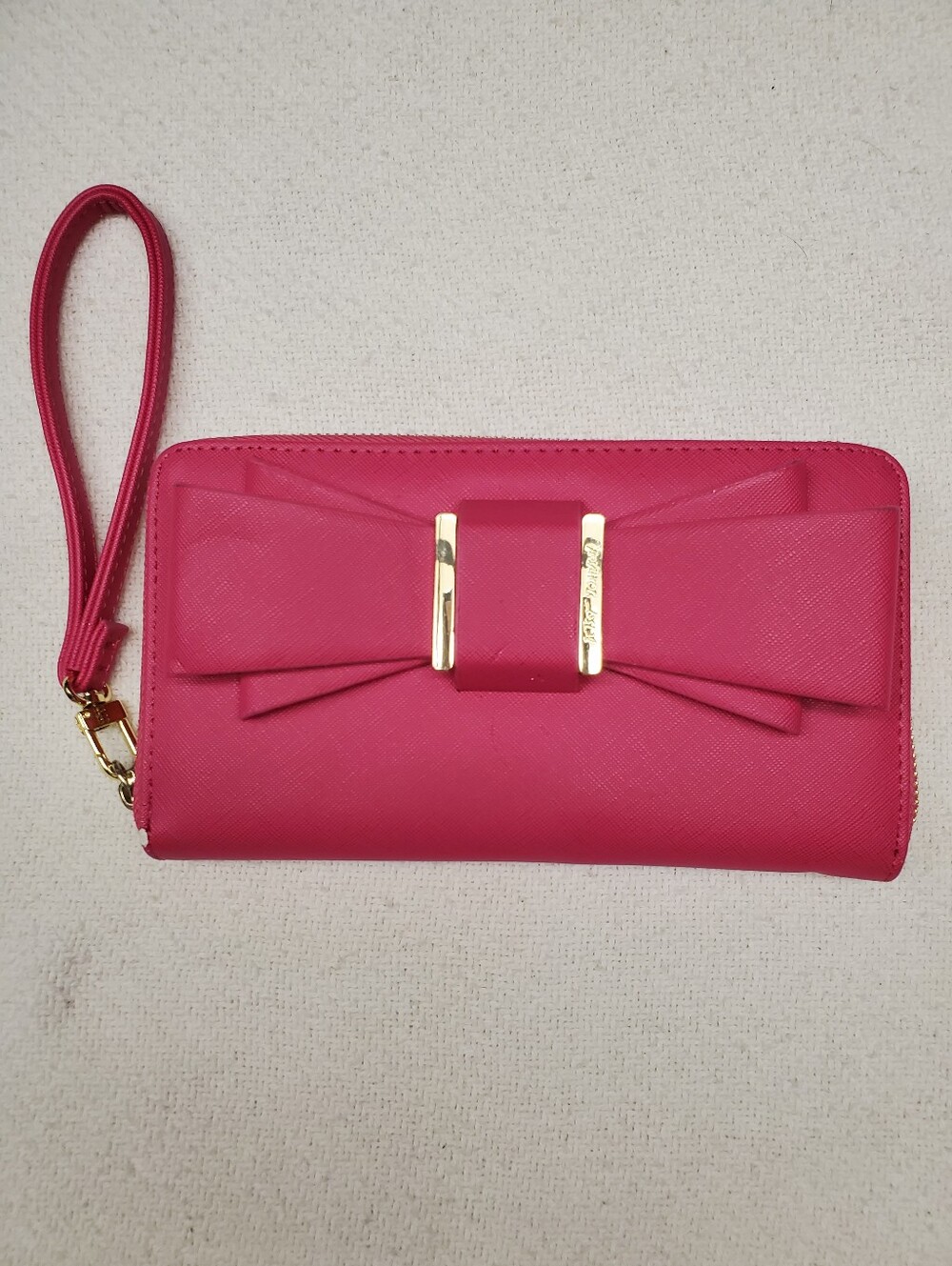 Betsey Johnson Pink Bow Zip Around Wallet Wristlet Gold Hardware Removable